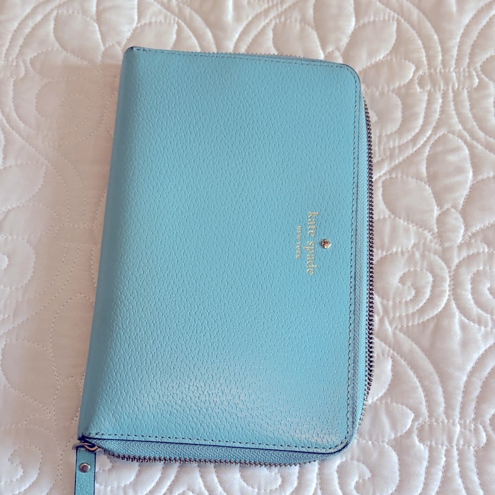Kate Spade Tiffany Blue Grand Travel Wallet - Picture 2 of 7